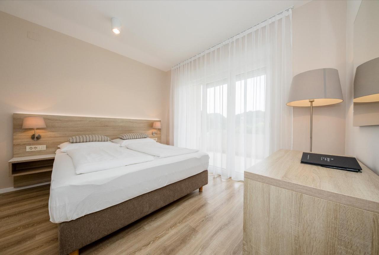 B&B Vila Sabbia Lopar Exteriör bild